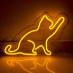 Neon Kedi